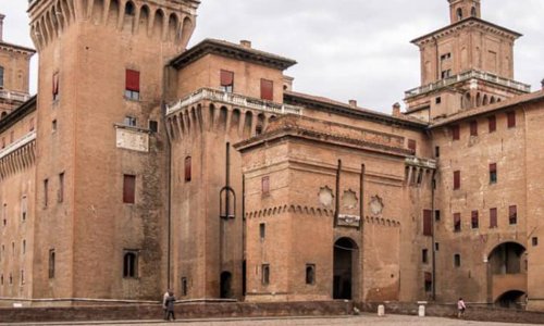 Ferrara Üniversitesi- Università degli Studi di Ferrara