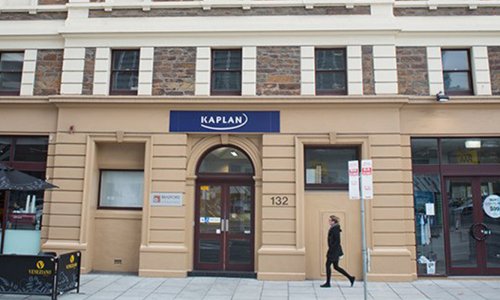 Kaplan International Adelaide İngilizce Dil Okulu